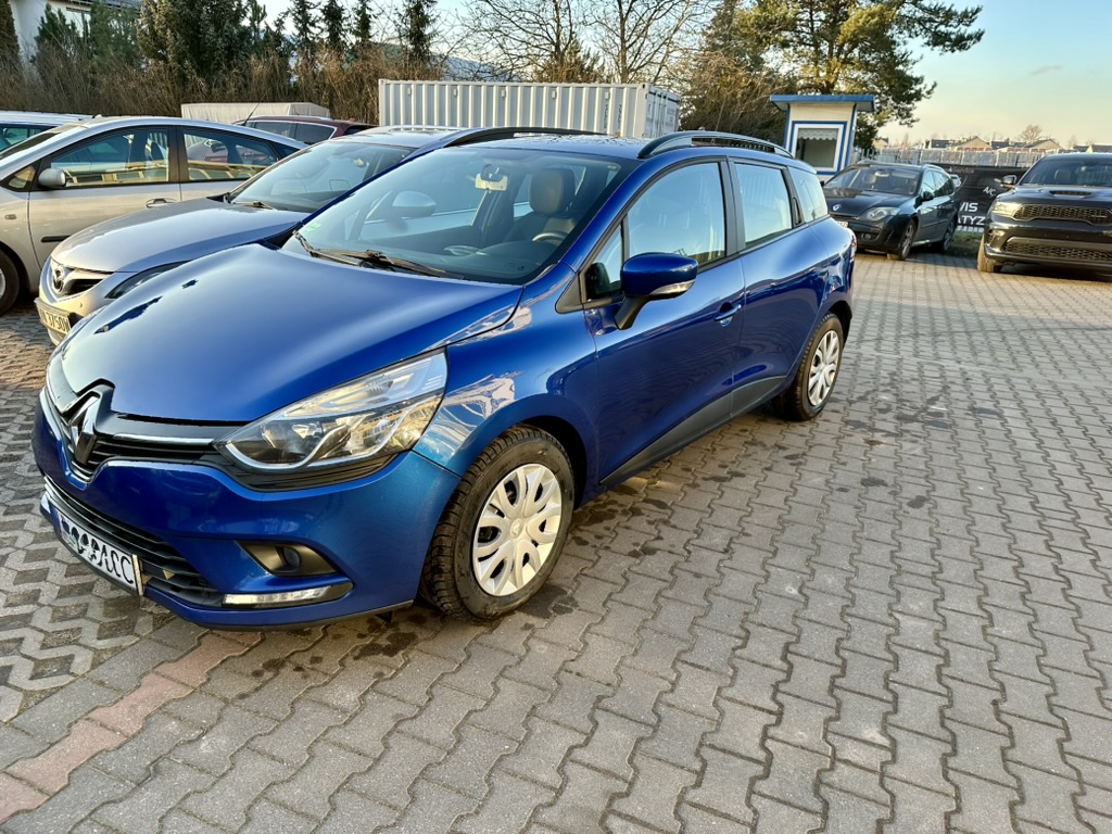Auto po lakierowaniu